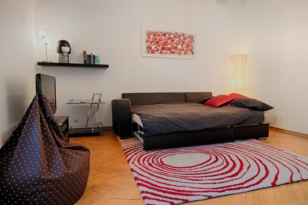 Twist Apartment *