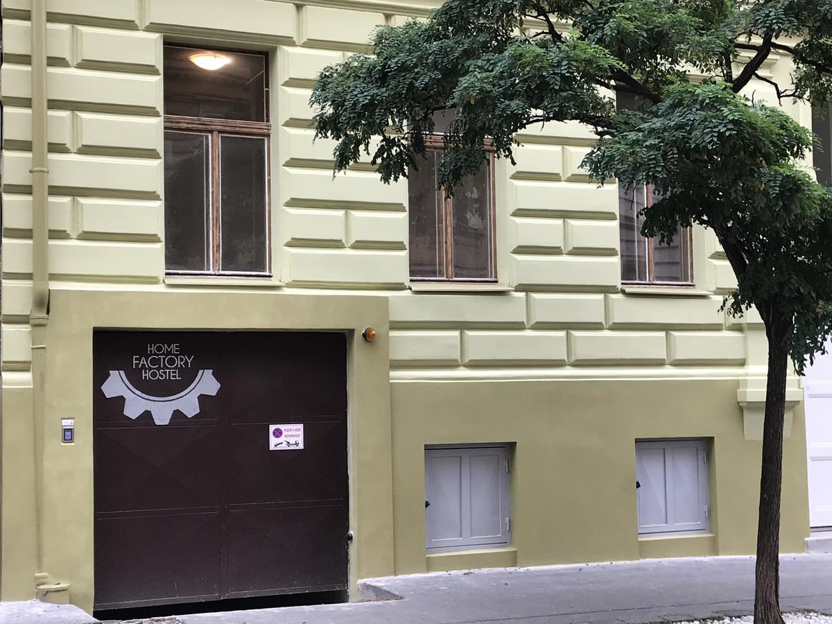 Hostel Factory