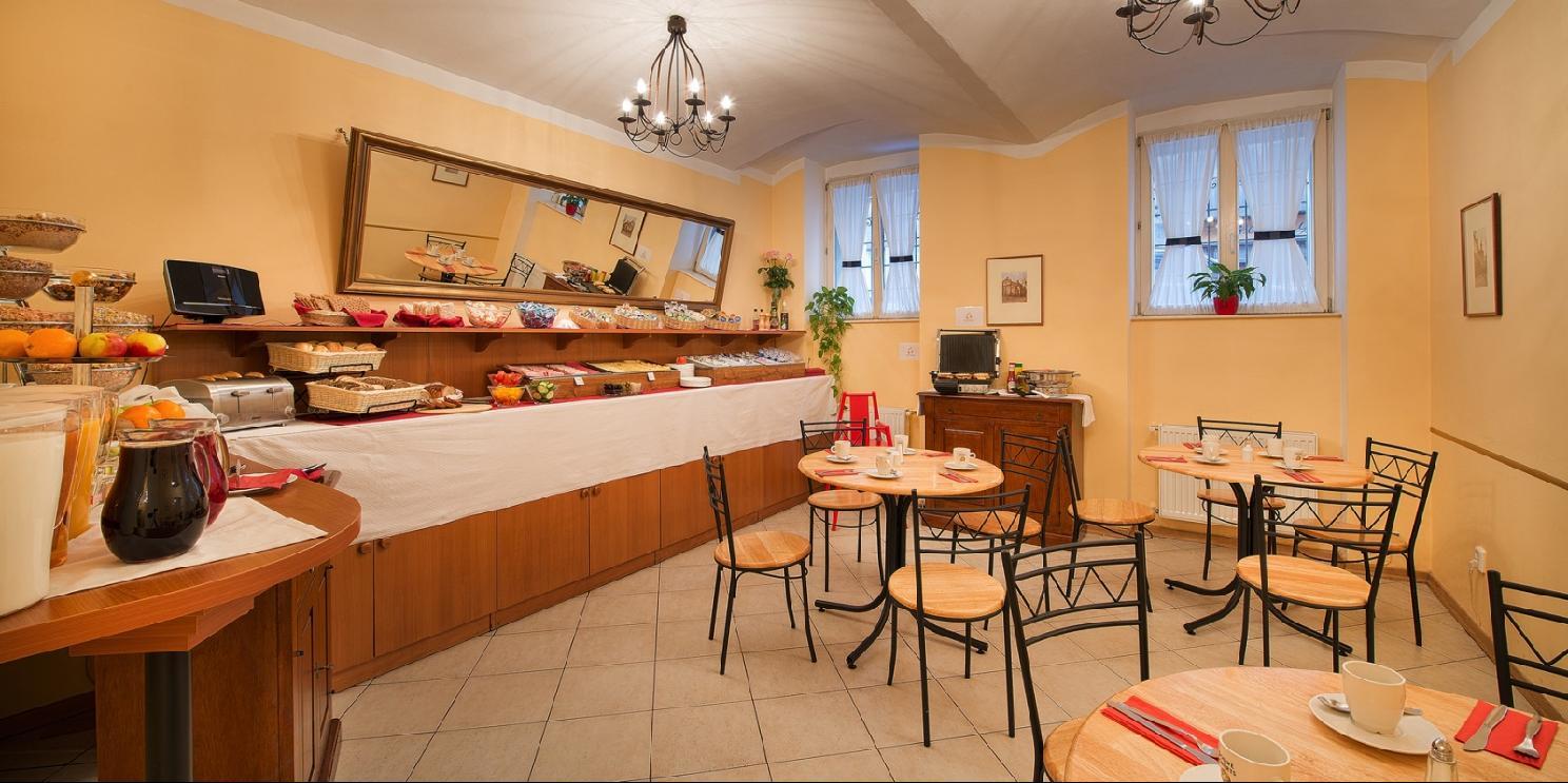 Hotel Suite Home Prague Apart Otel Prag