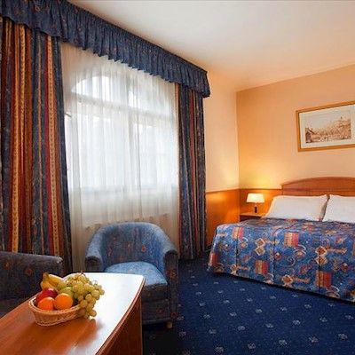 Kavalir Hotel