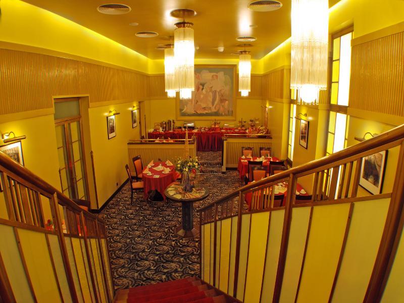 Ea Royal Esprit 4*