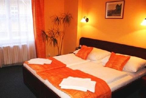 U Stare Pani - At The Old Lady Hotel Praga