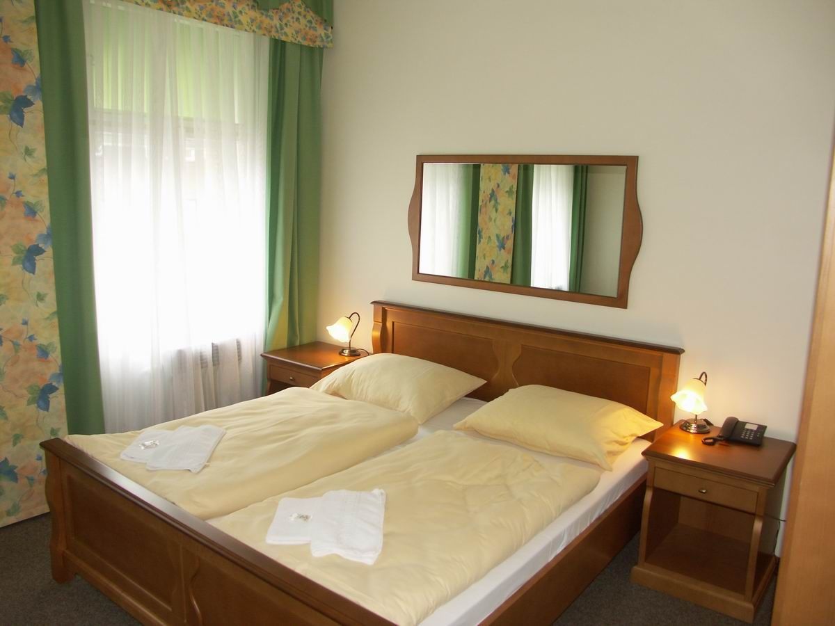 Brezina 3* Praga