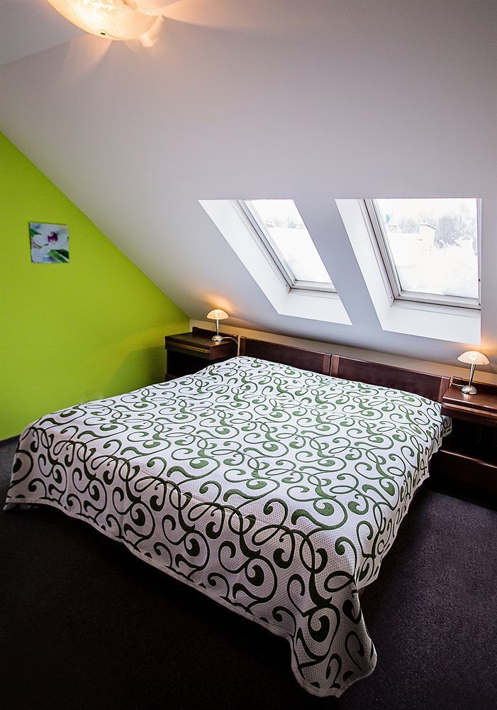 Hotel Bona Serva 3*