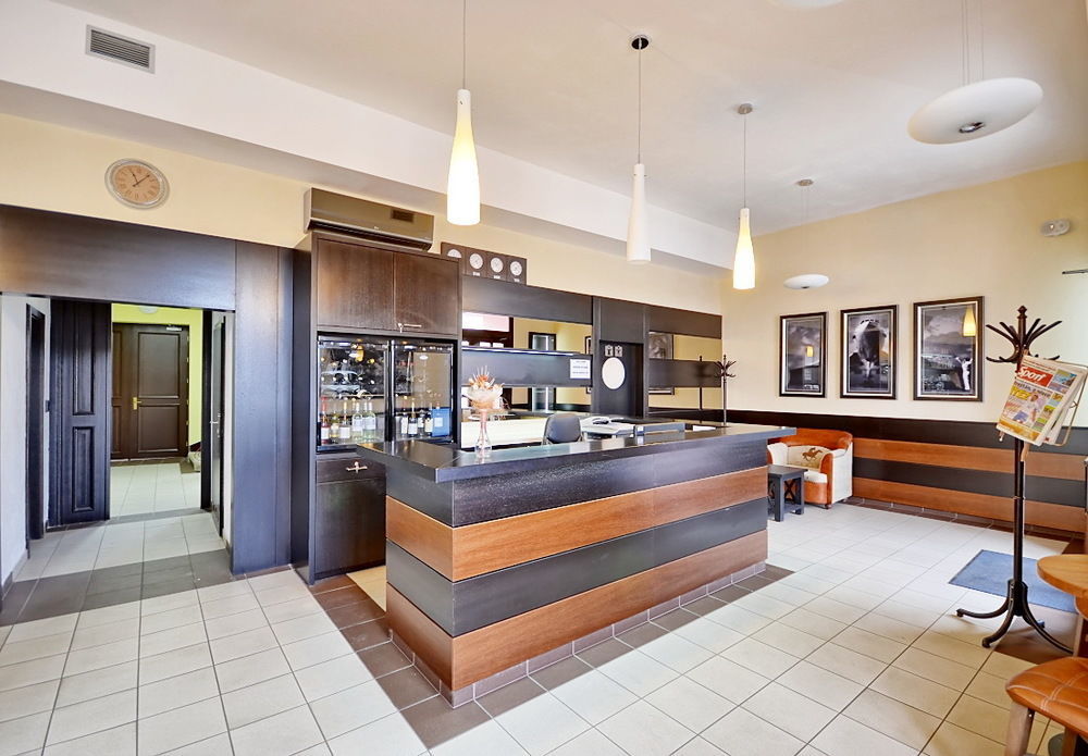Hotel Bona Serva 3*