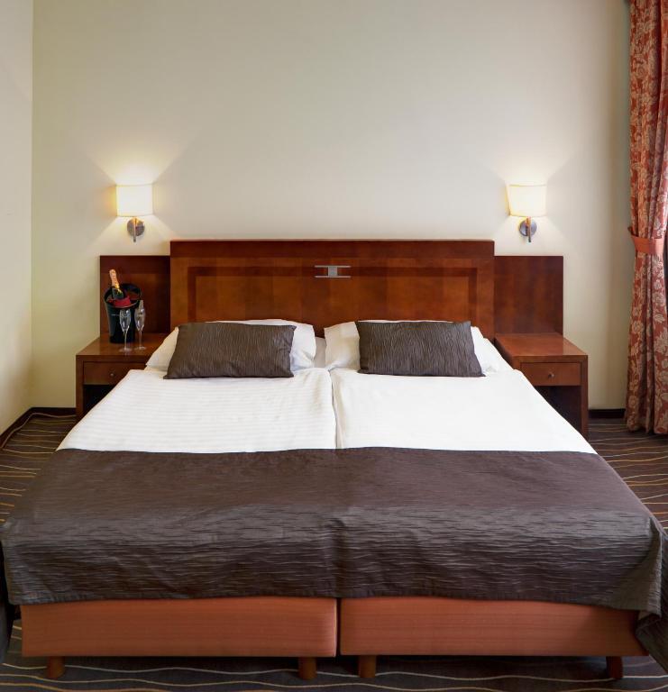 Luxury Family Bila Labut 4* Prague