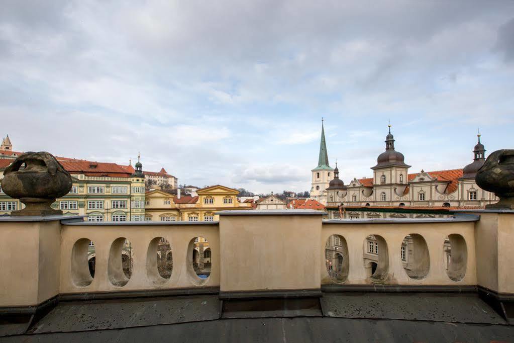 Miss Sophie's Charles Bridge 4* Prague