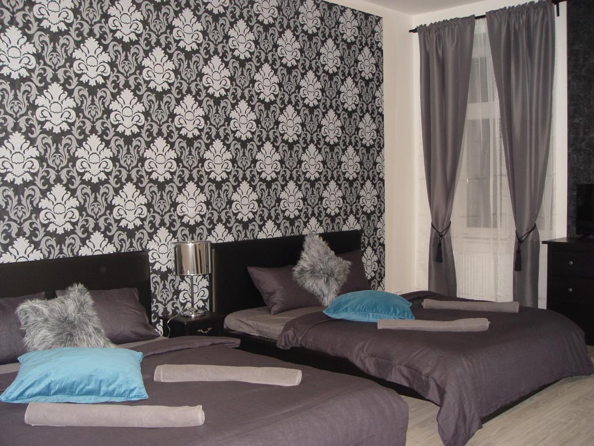 Neklanova Aparthotel 3*