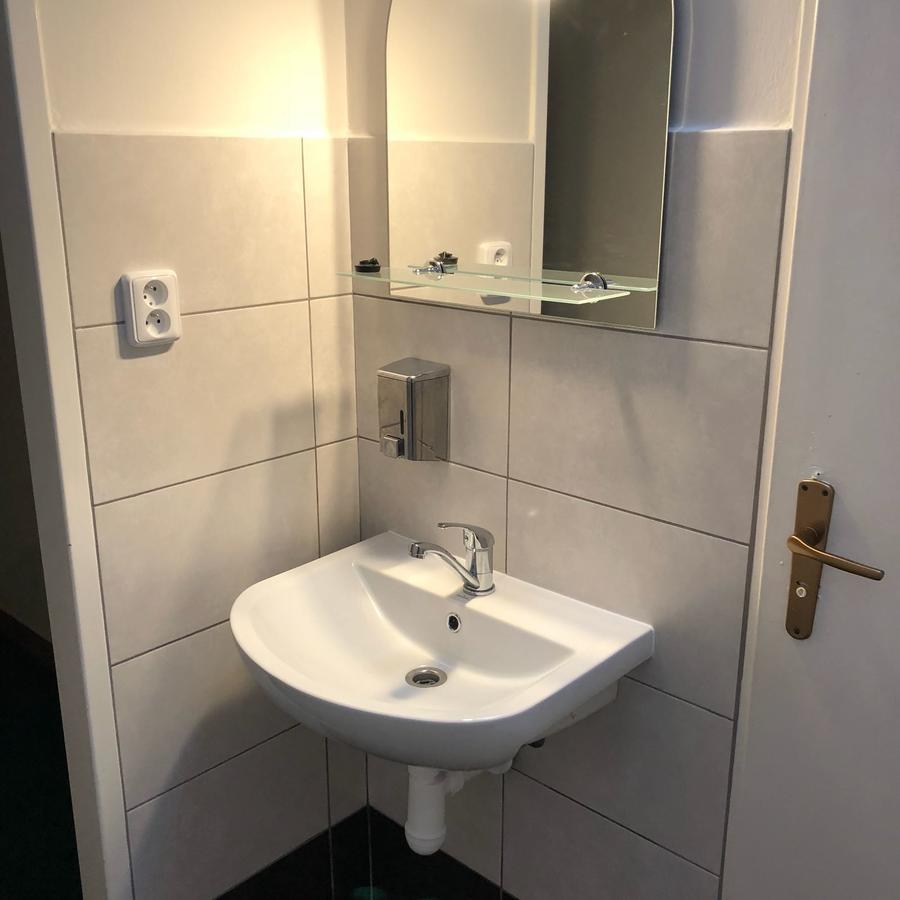 Sokolska Youth Hostel Prague