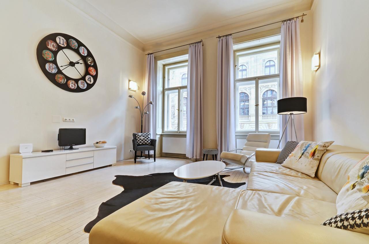 Apartment Historic Centre Vi Prag