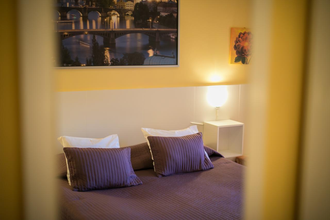 Lounge Crown 3* Prag