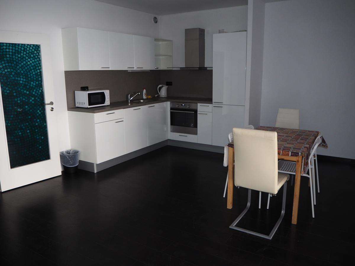 Kings Apartments