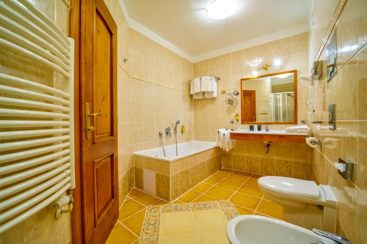 Hotel Josephine Old Town Square - Czech Leading Prague