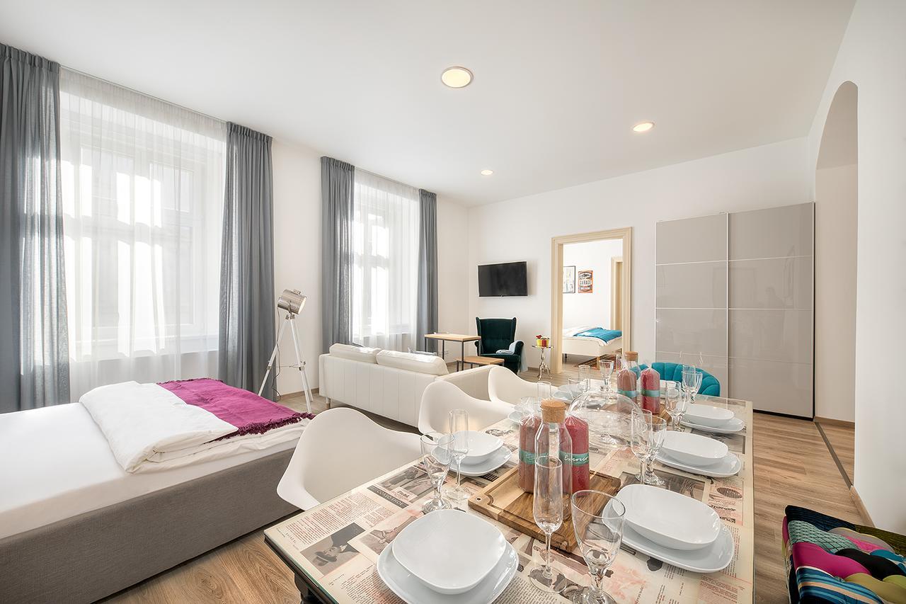 Days - Spacious 2bdr W Netflix - Trendy Neighbourhood * Prague
