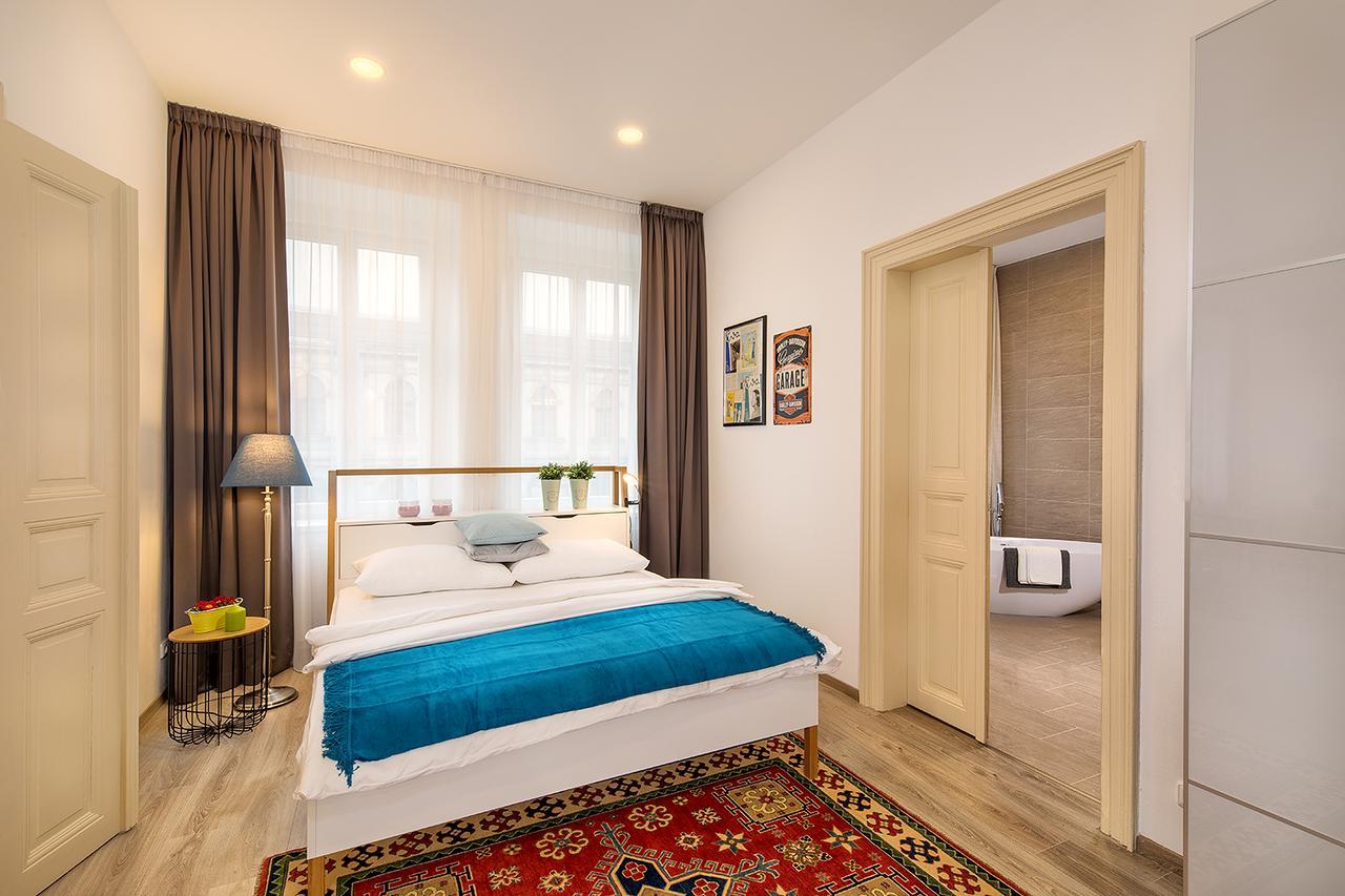 Days - Spacious 2bdr W Netflix - Trendy Neighbourhood *