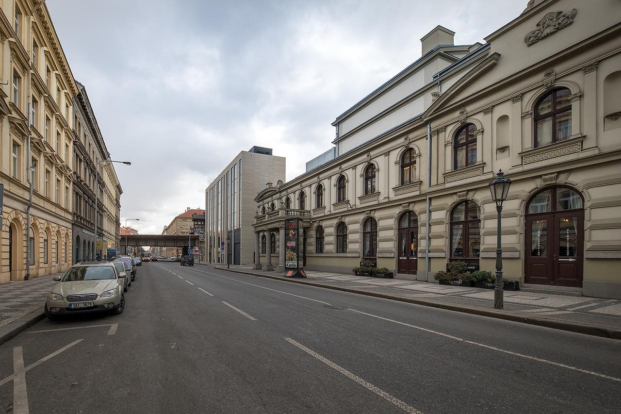 Apartment Days - Spacious 2bdr W Netflix - Trendy Neighbourhood Prague