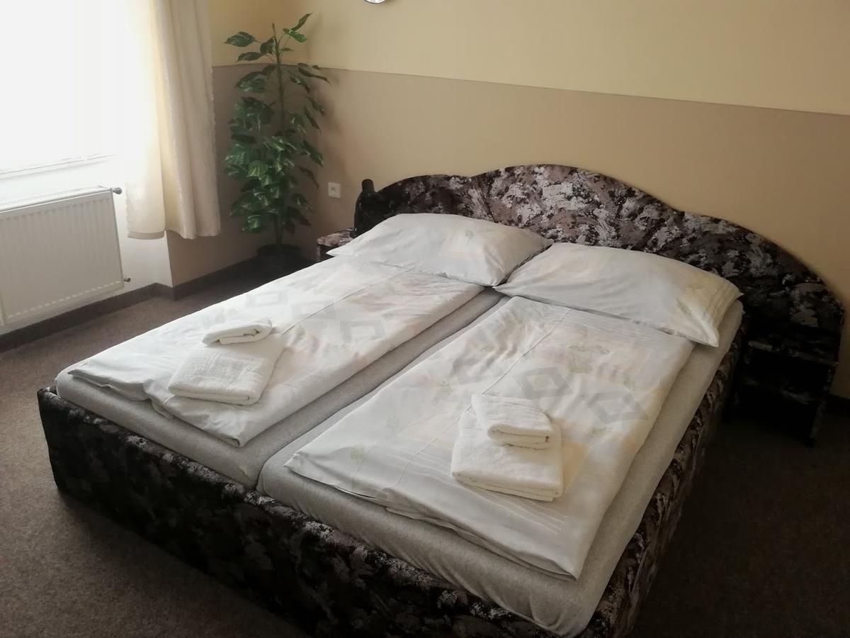 Wertheim 3* Prague