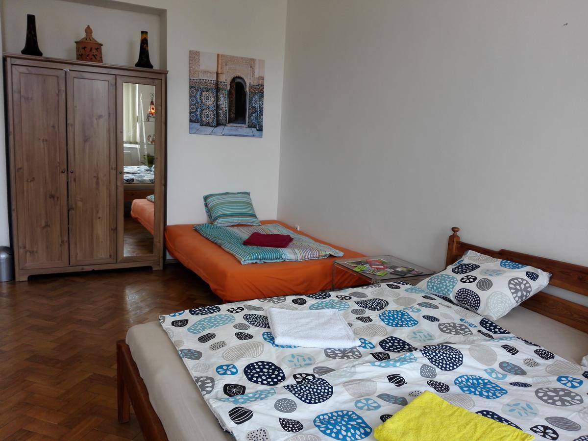 Joystayone Bed & Breakfast 2*