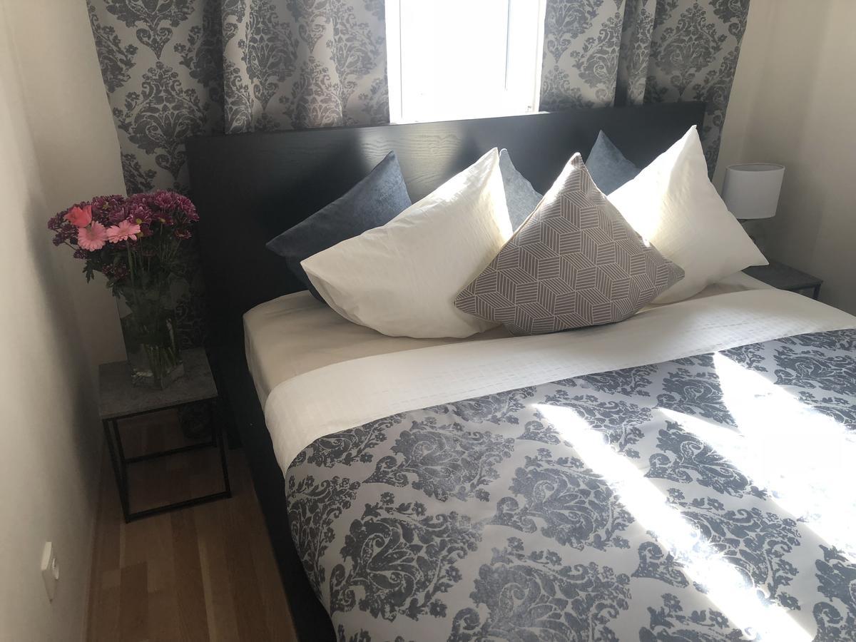 Apartment On The *