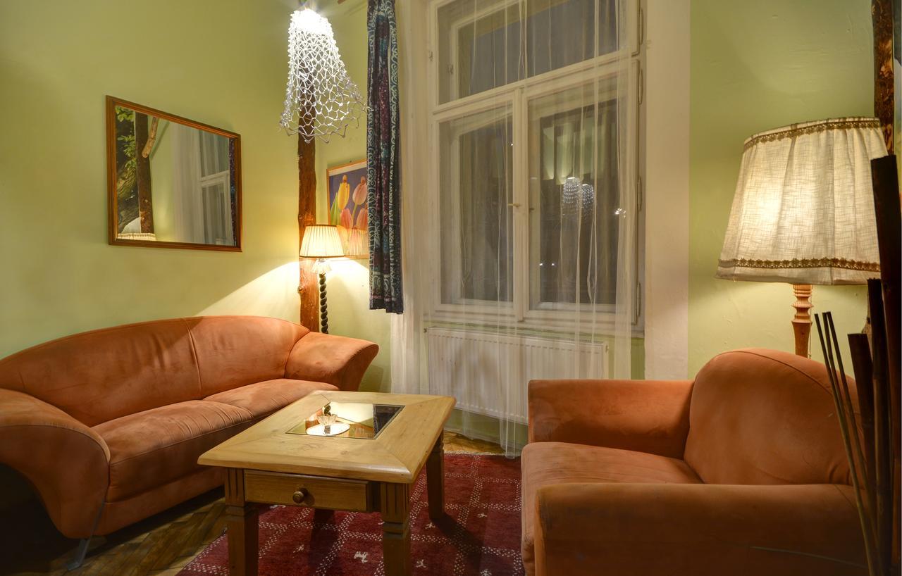 Artharmony & Auberge de jeunesse