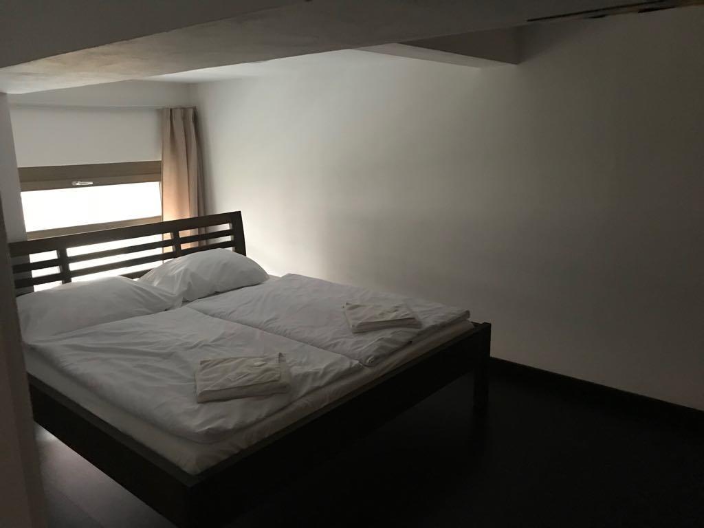 Kings Apartments
