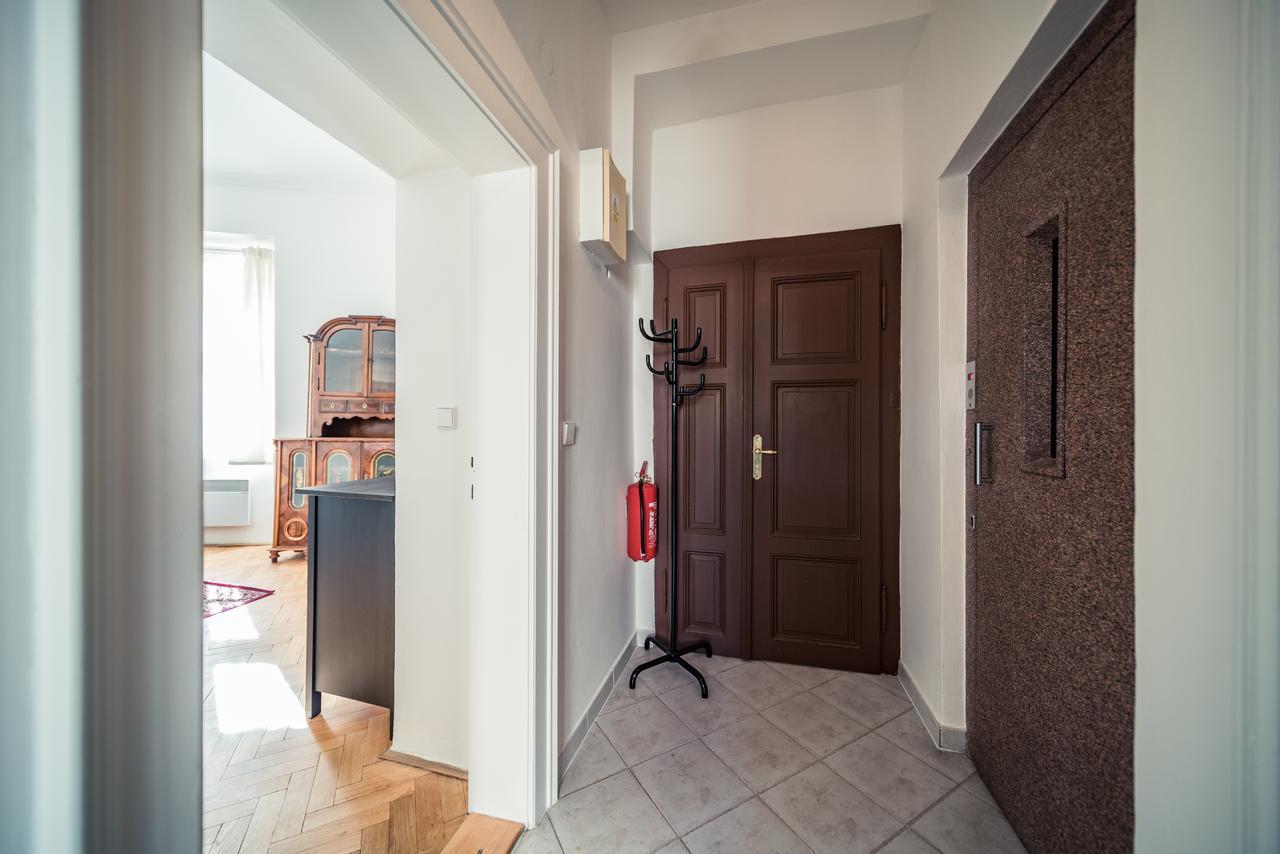 Apartment St. George