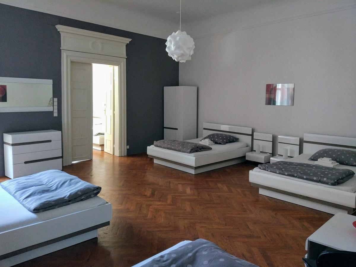 Tynska 7 Apartment