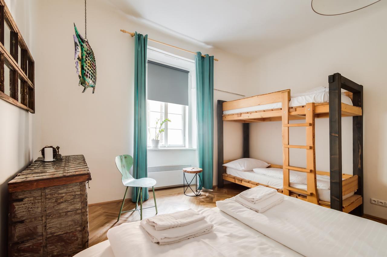 White & Woody Quadrio Apartments * Prag