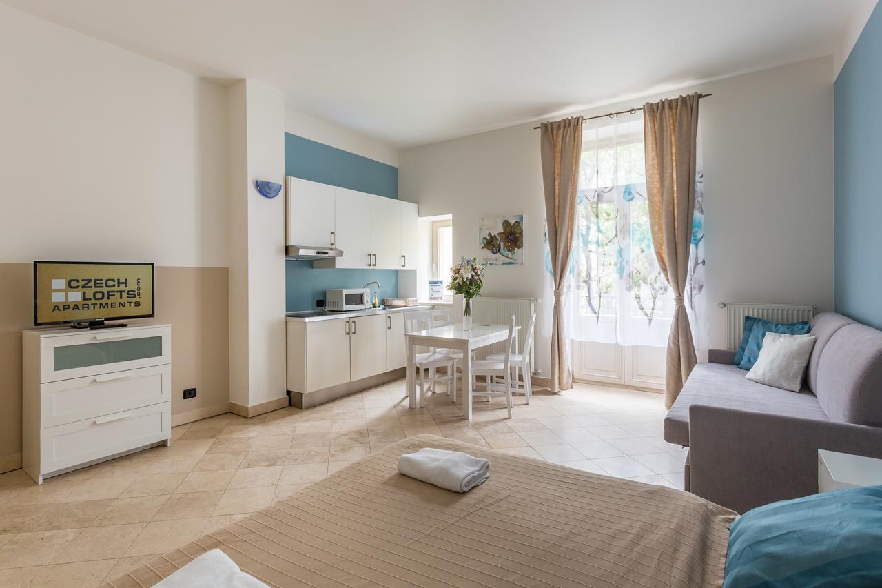 Apart Otel Legerova 33