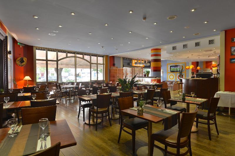 Plaza - Czech Leading 4* Prague