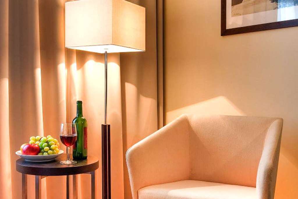 Clarion Hotel 4*