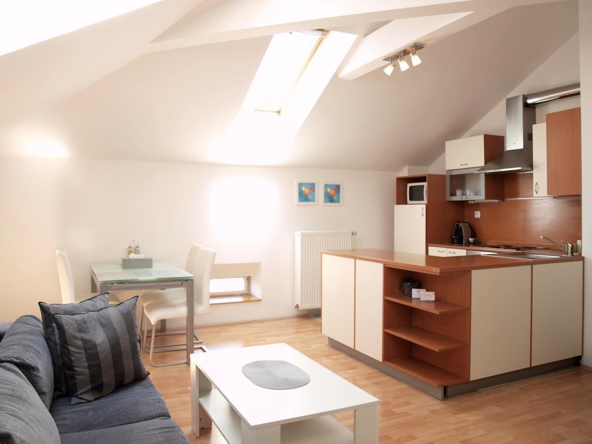 Apartment Center *