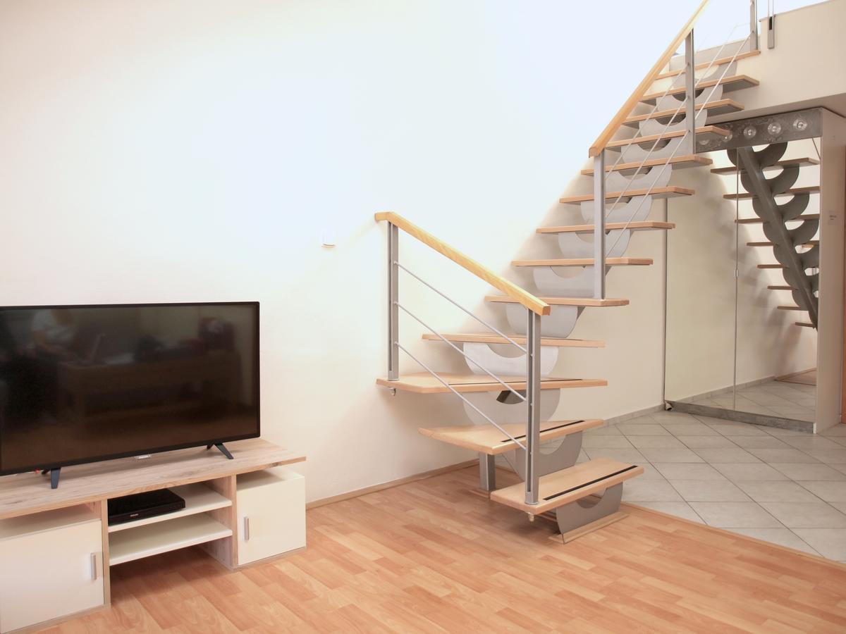 Center Apartment