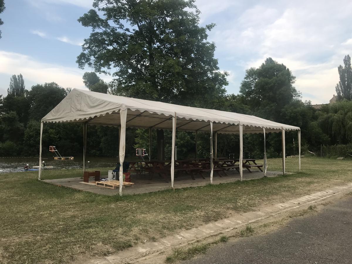 Jurta Campsite