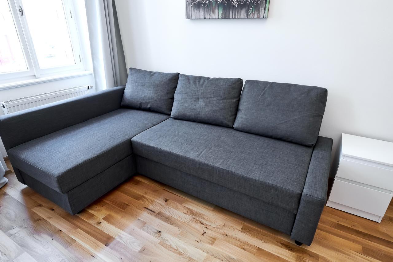 Zborovska Apartment