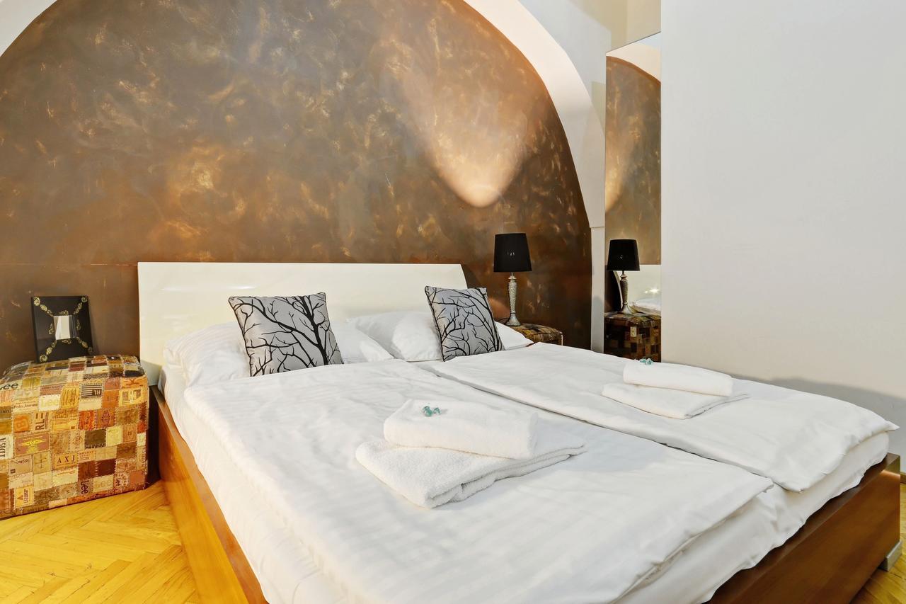 Historic Centre Vii Apartment *