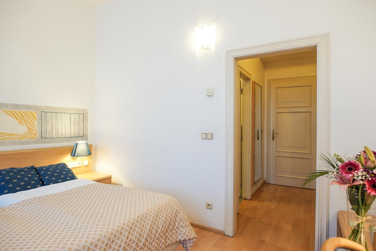 Tivoli Otel Prag