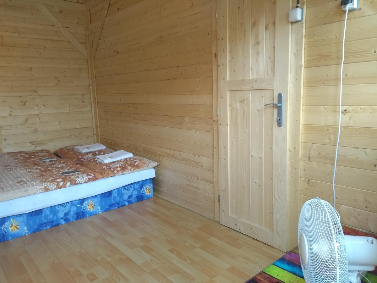 Retro Challenge And Garden Guest house Prague