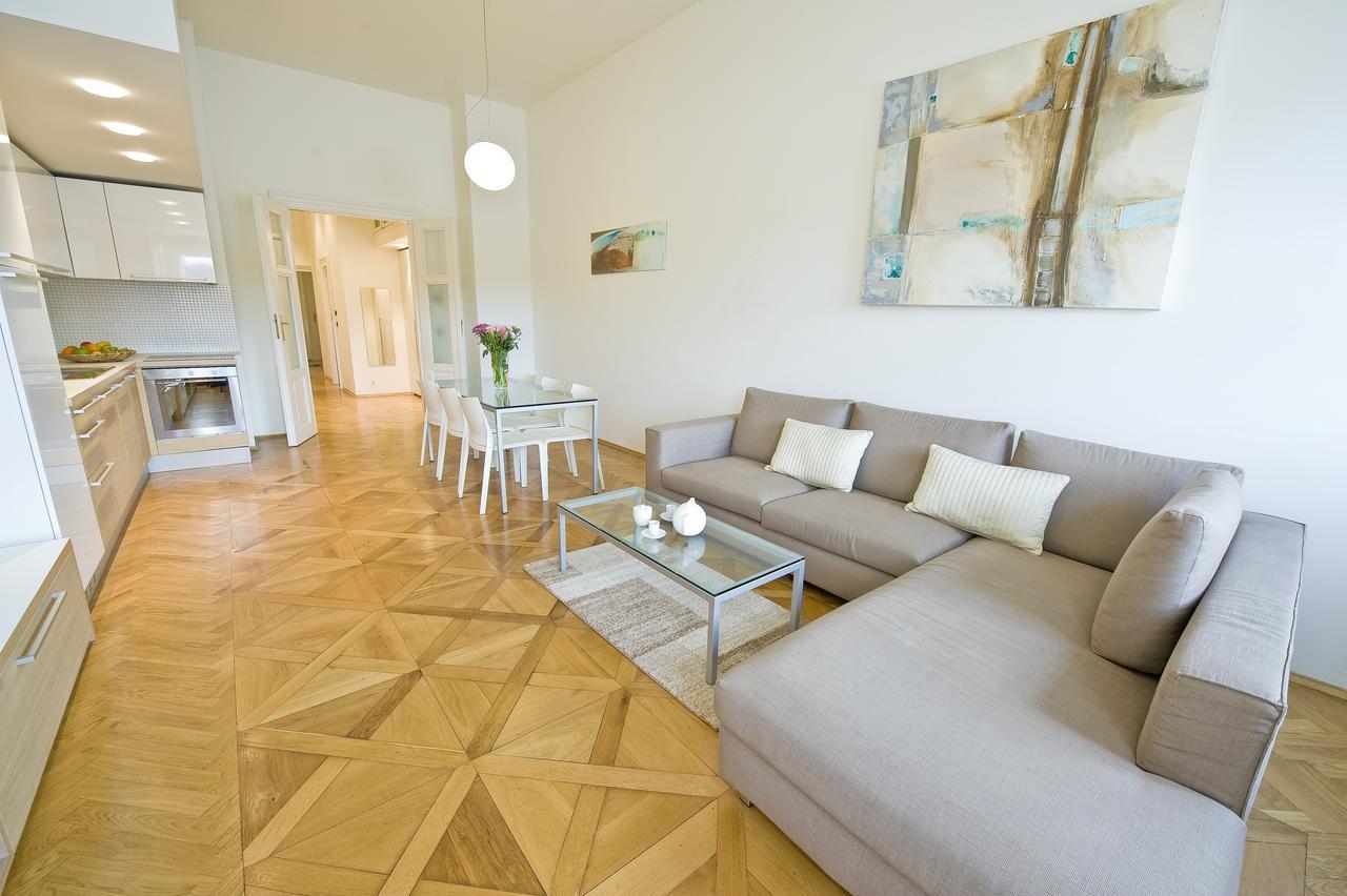 Bohemia Old Town Apartment Prague