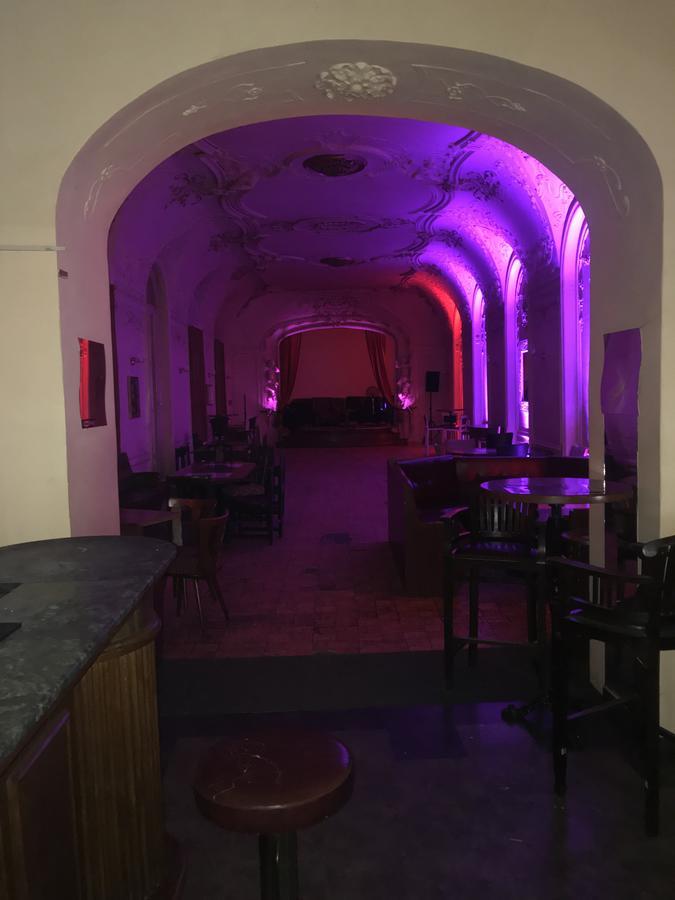 Youth Baroque Hall 3* Prag