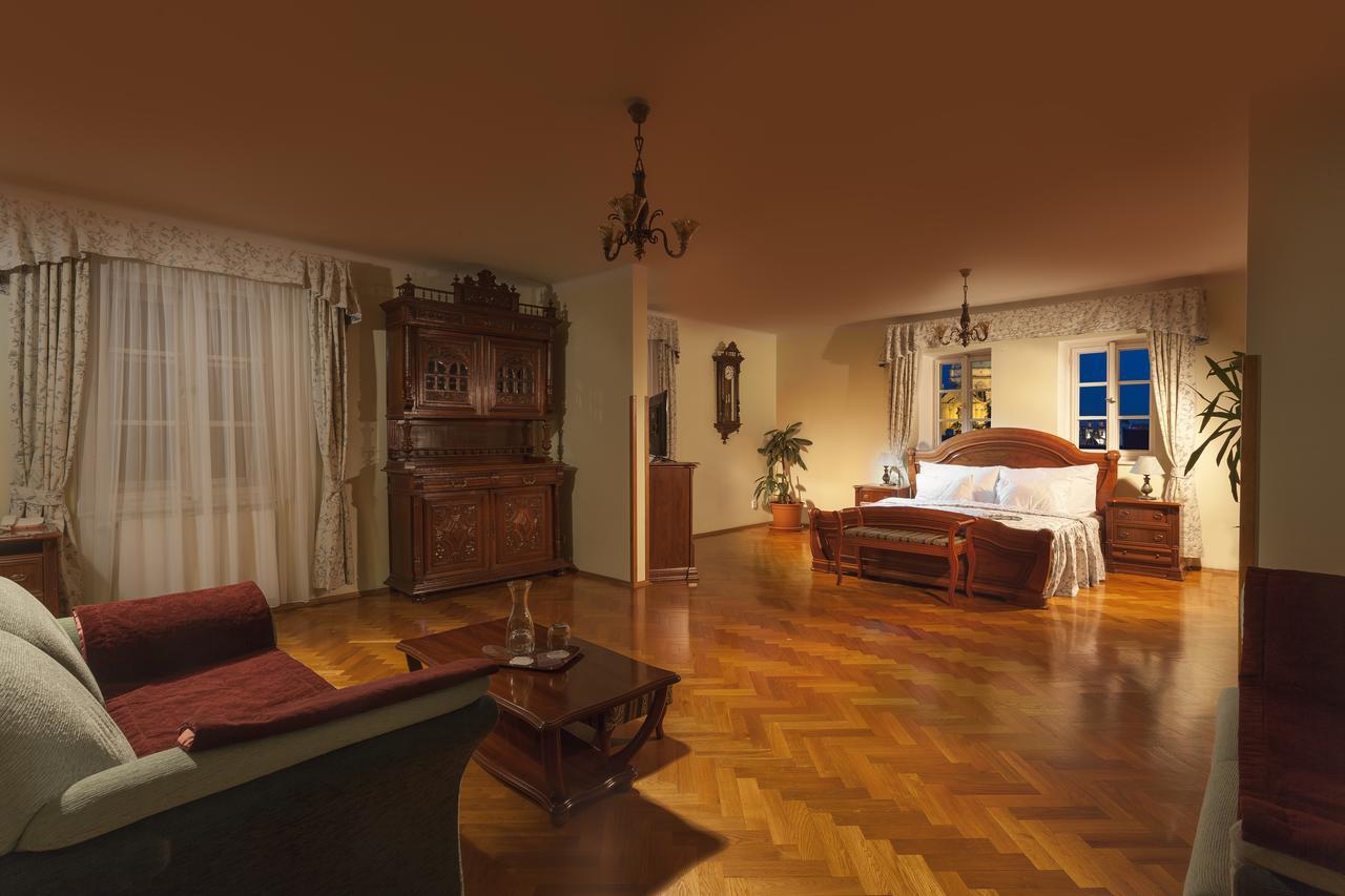 Boutique Constans 4* Prague