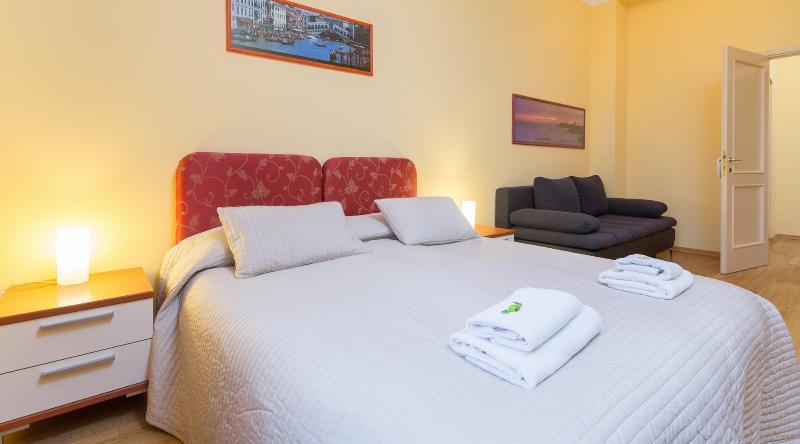 Lounge Crown 3*