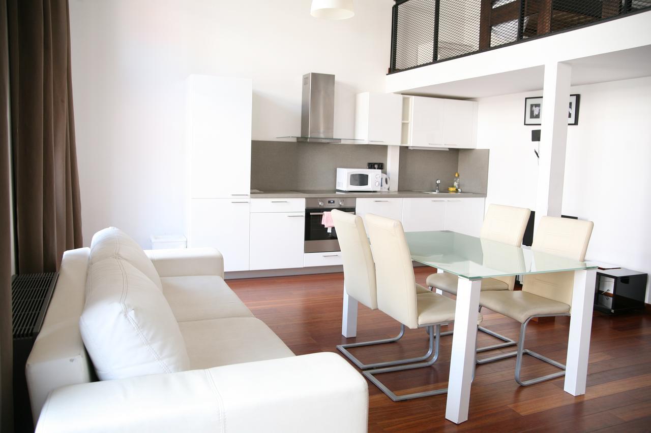 Boutique Lofts Apartment *