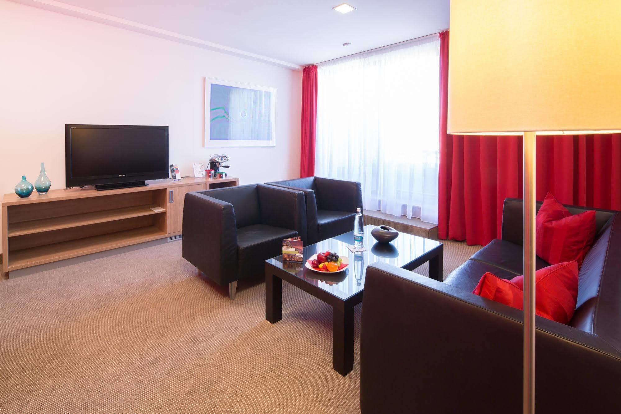 Hermitage Hotel 4*