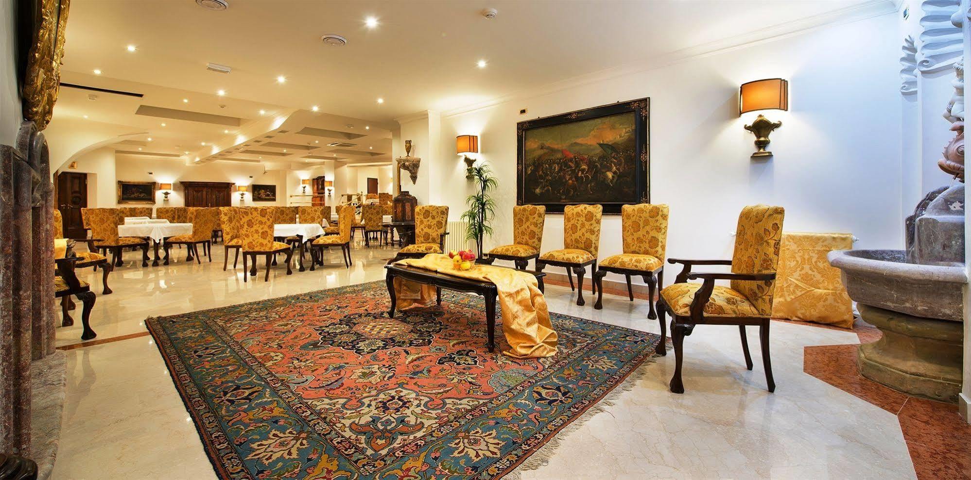 Hotel Leon D'oro 4*