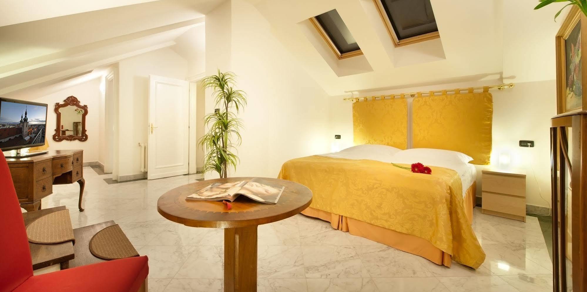 Hotel Leon D'oro 4*