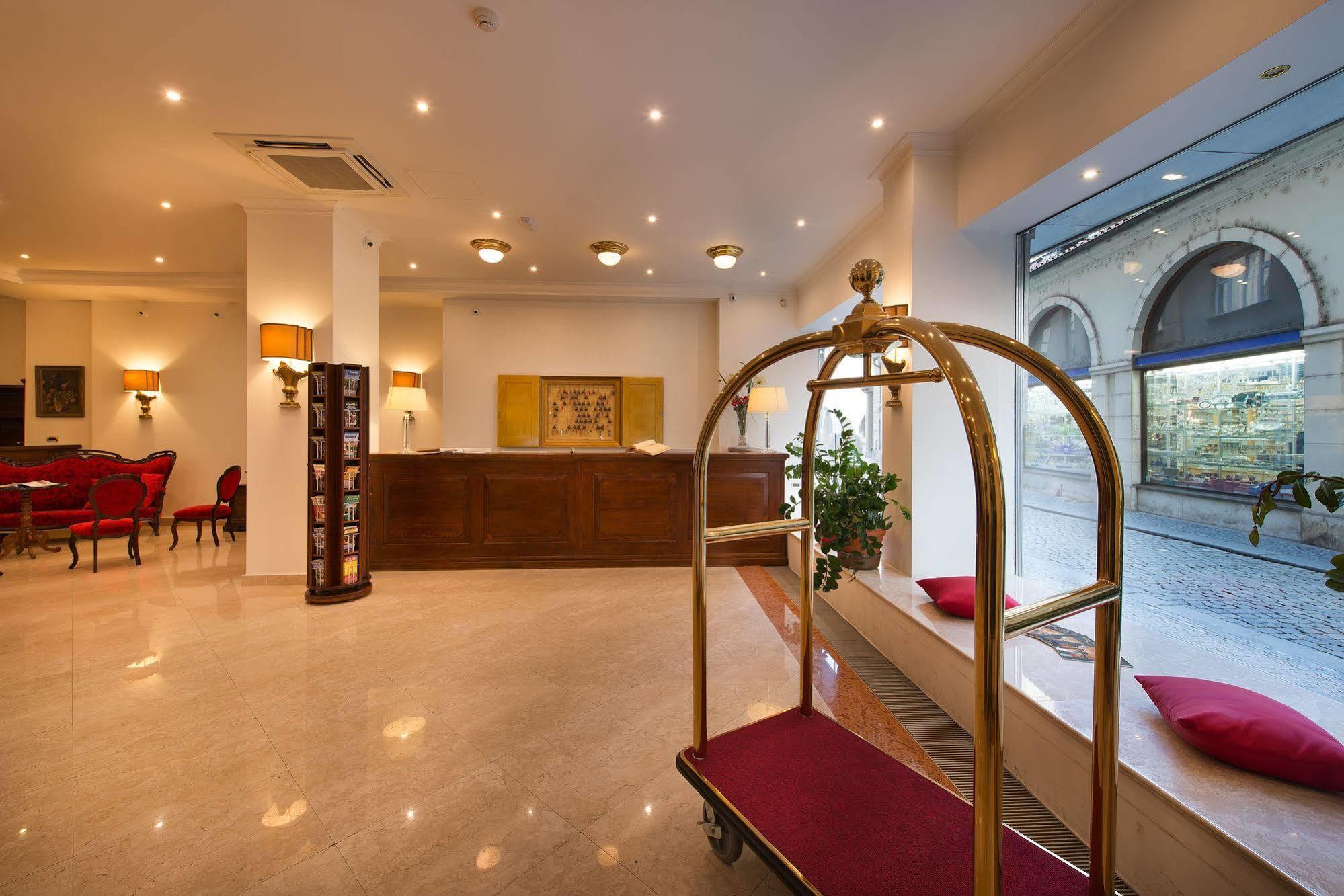Hotel Leon D'oro 4*
