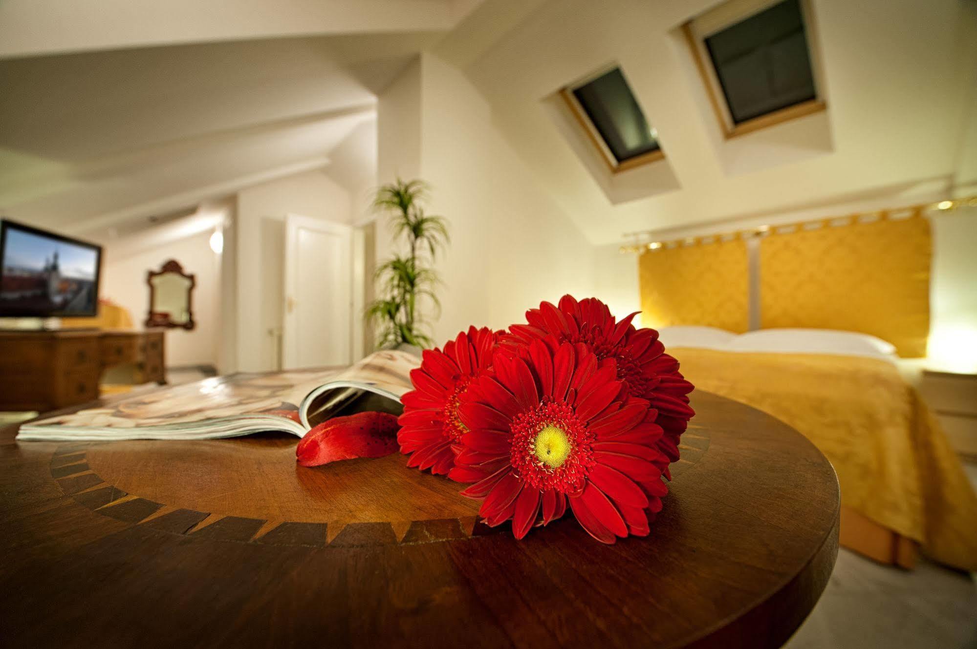 Leon D'oro 4* Prague