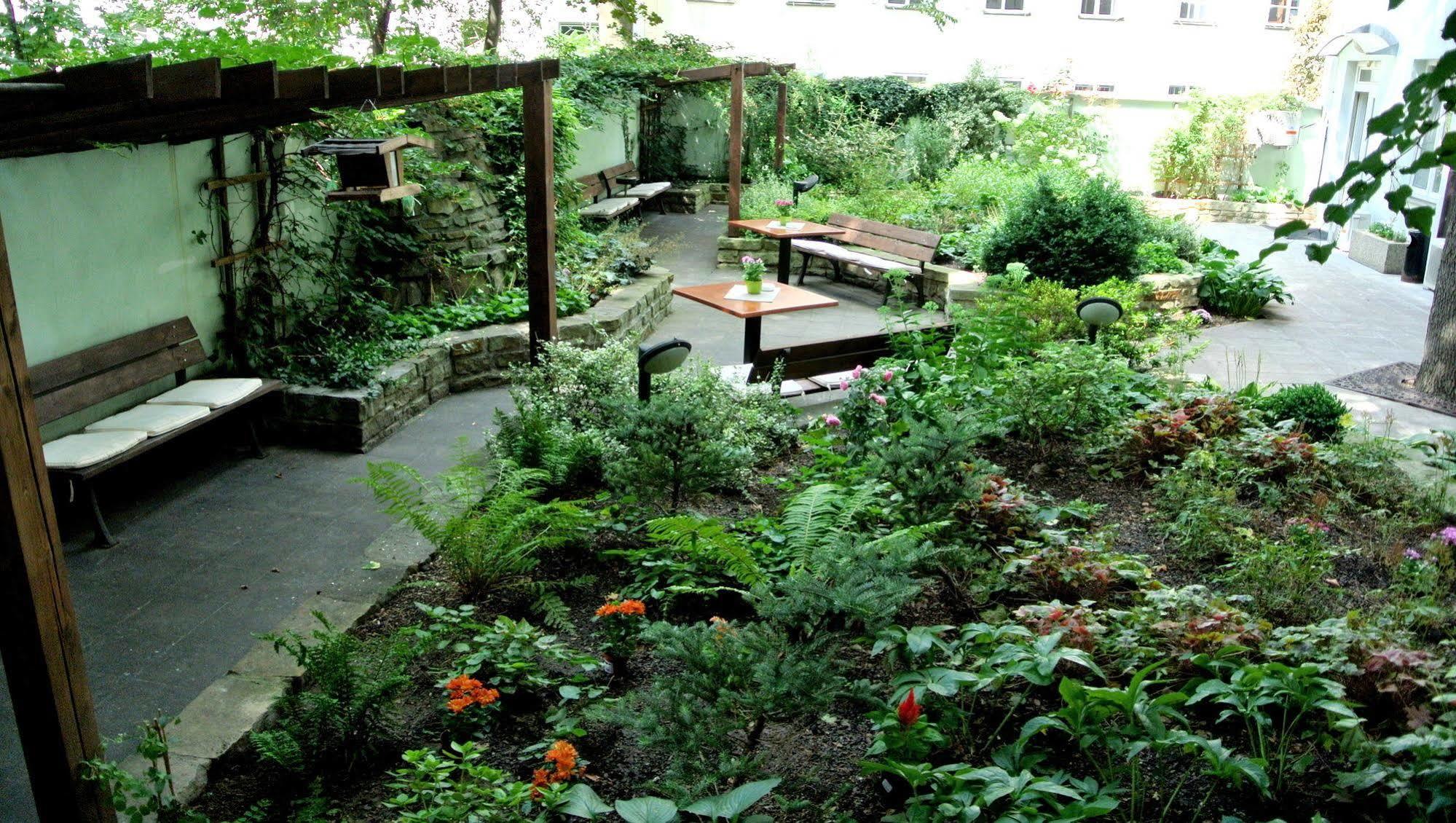 Museum Hotel 3*
