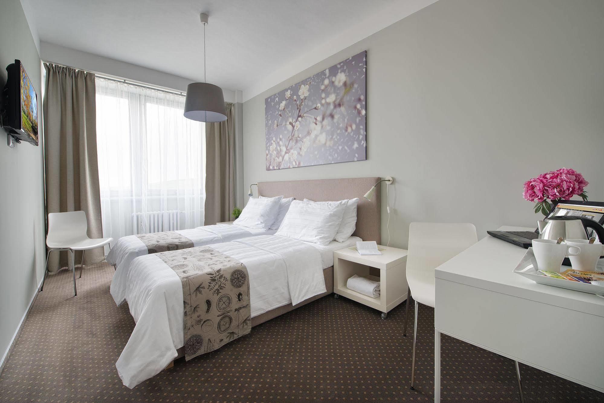Otel Energie